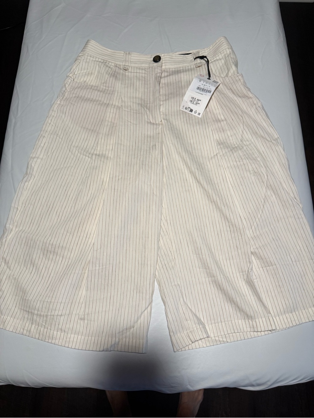 Zara linen shorts